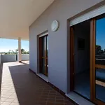 Апартаменти Modern With Seaview Large Balcony Бібіоне