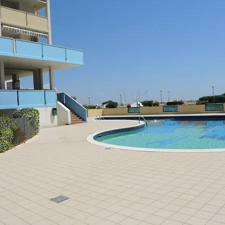Modern With Seaview Large Balcony Apartment Bibione