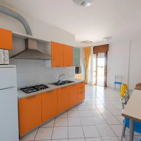 Modern With Seaview Large Balcony *