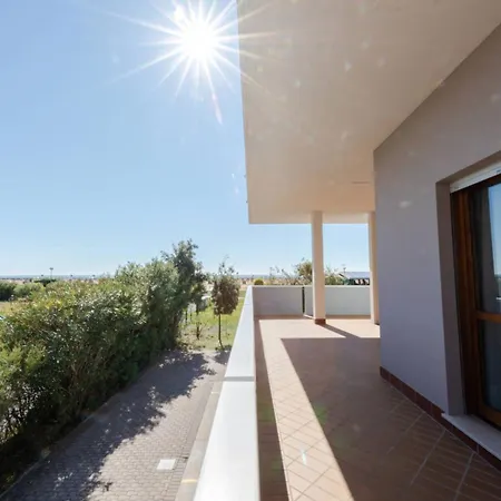 Апартаменти Modern With Seaview Large Balcony